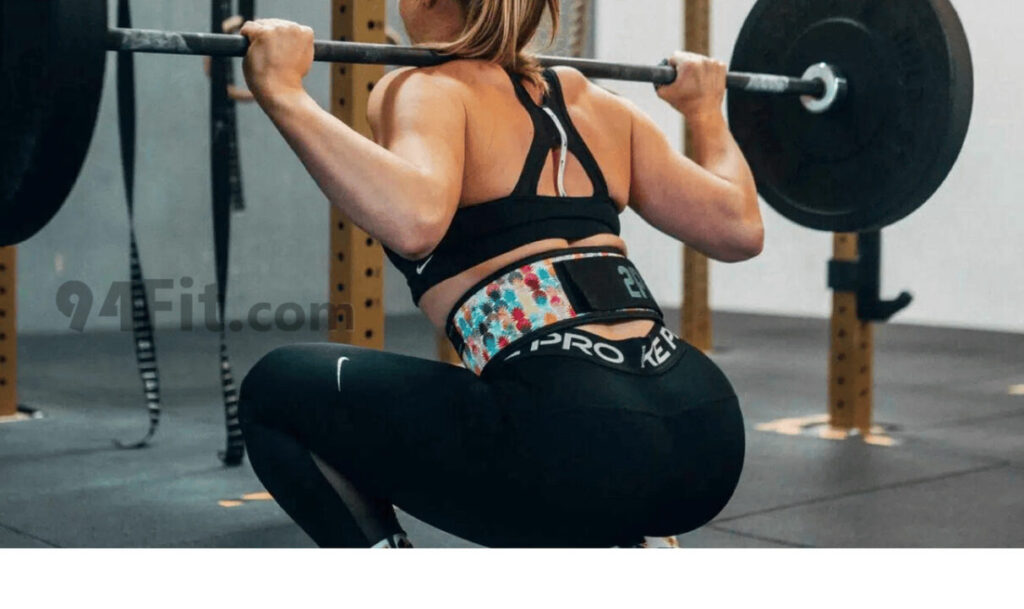 lạm dụng đeo đai lưng khi squat - 94fit
